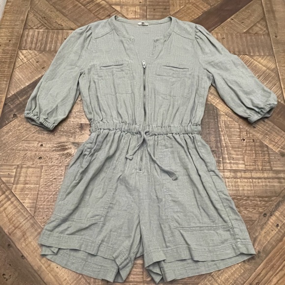 Splendid Romper with Drawstring Waist - Picture 1 of 6